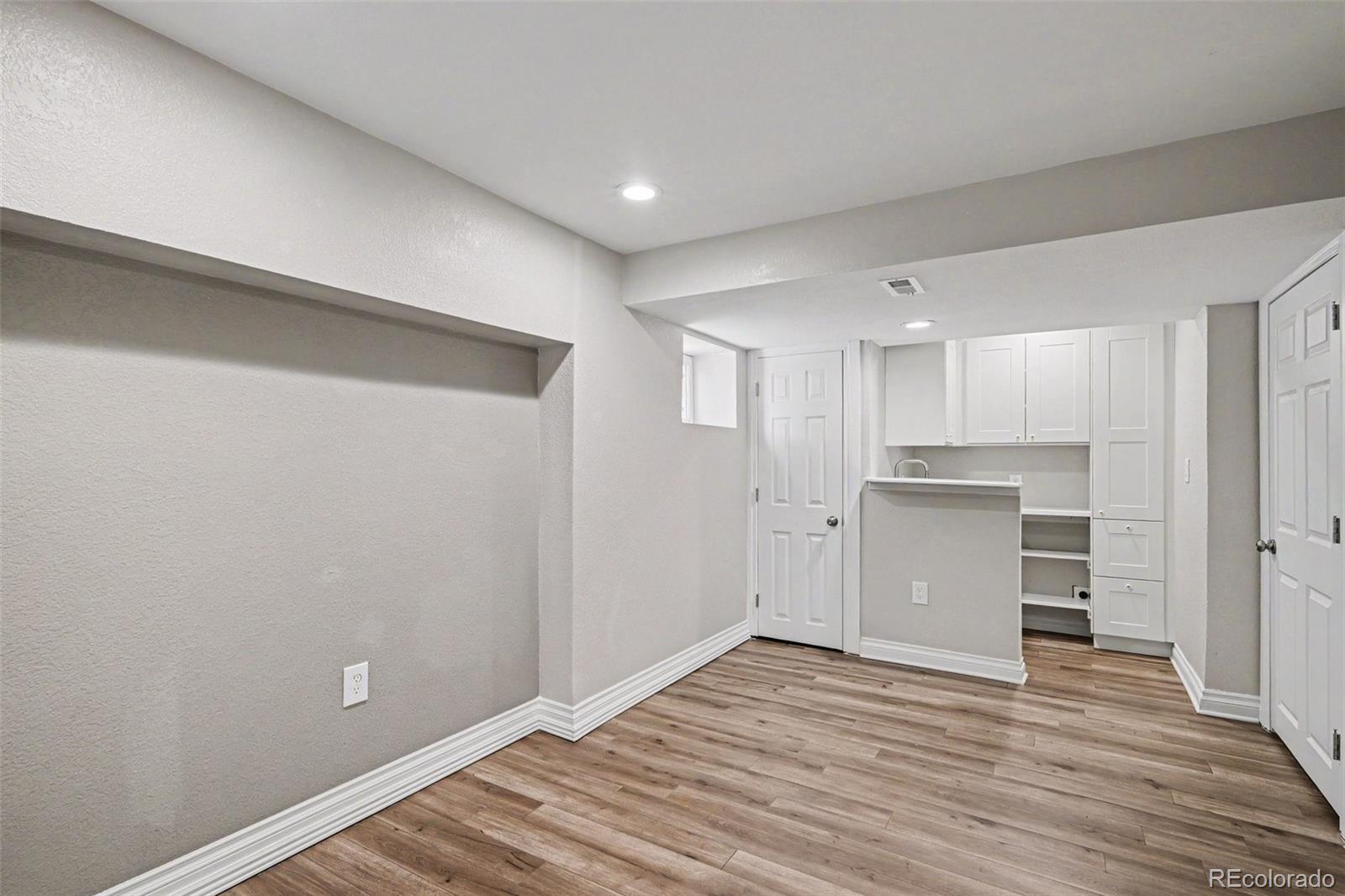 MLS Image #26 for 995  garden drive,highlands ranch, Colorado