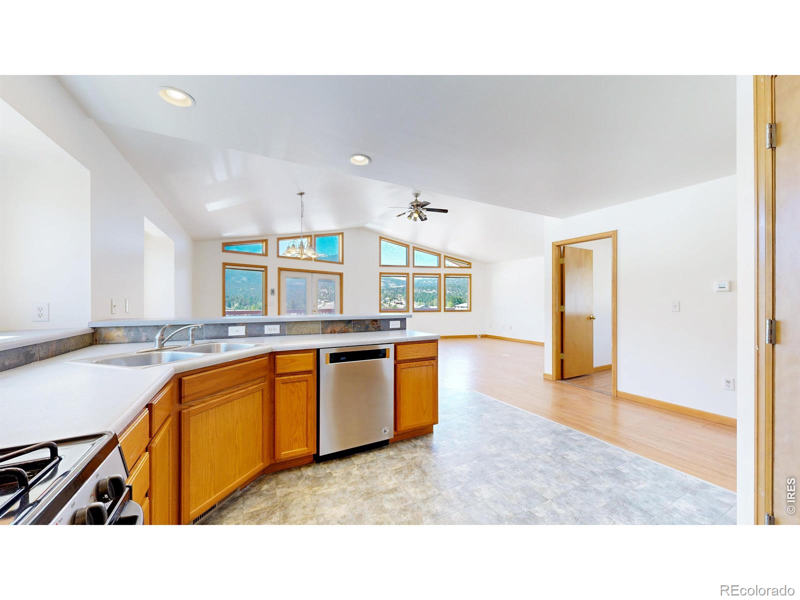 MLS Image #9 for 1220  acacia drive,estes park, Colorado