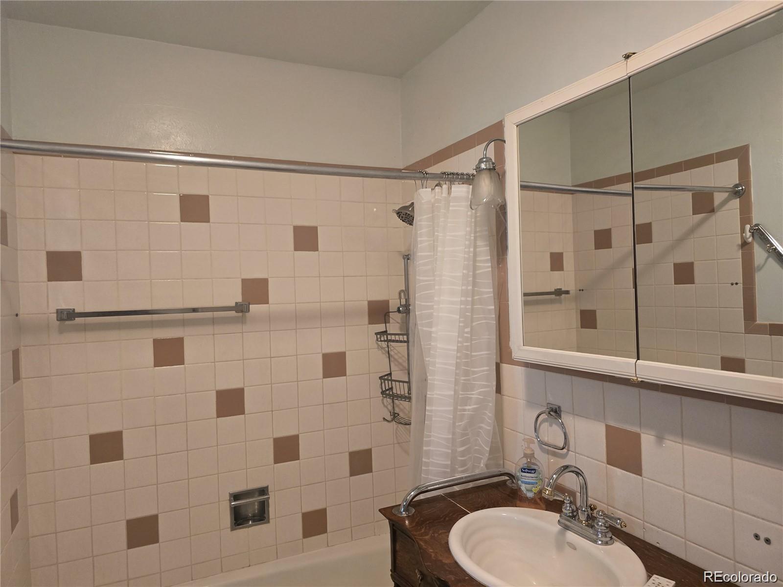 MLS Image #11 for 610  hermosa street,del norte, Colorado