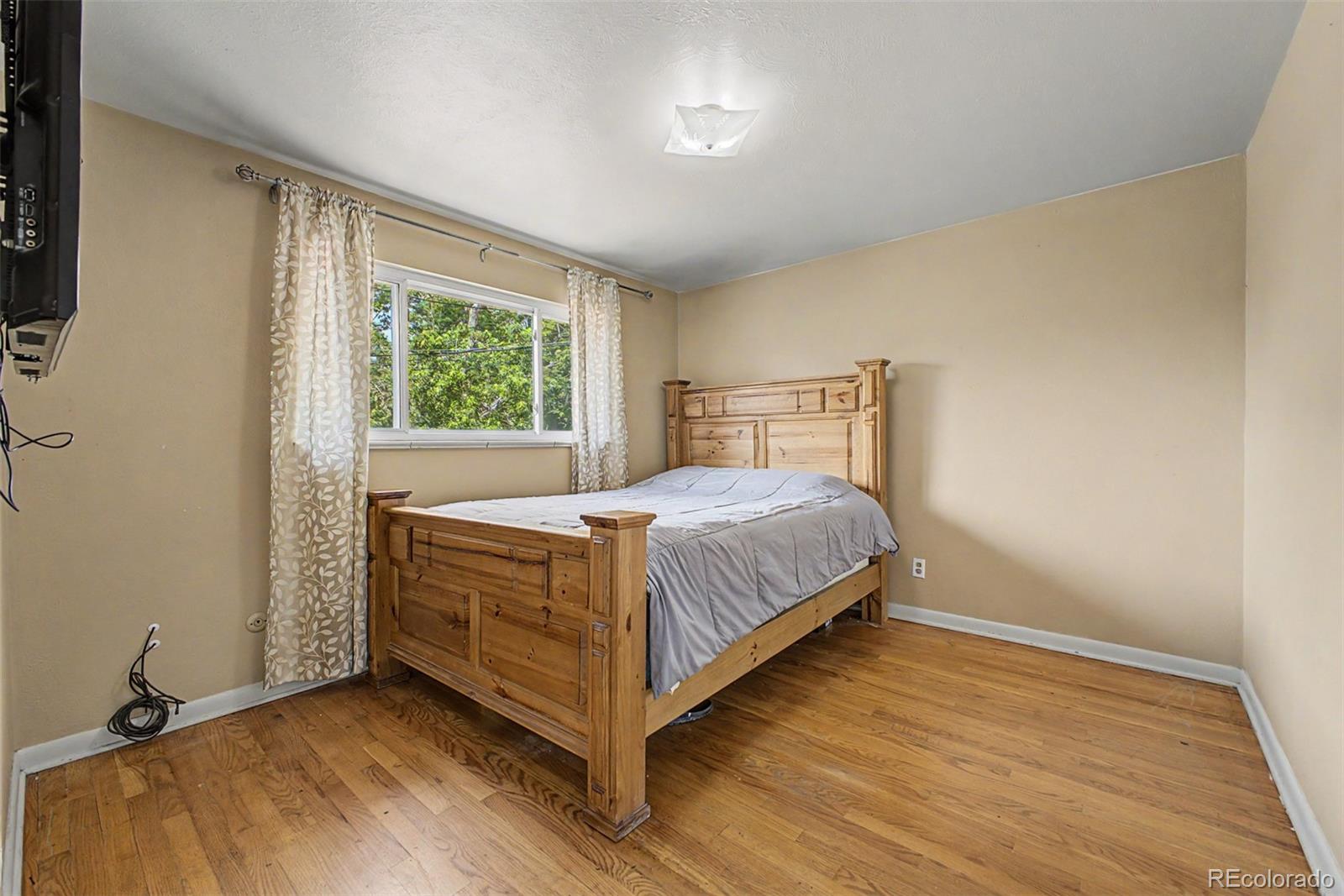 MLS Image #22 for 933  newcombe street,lakewood, Colorado