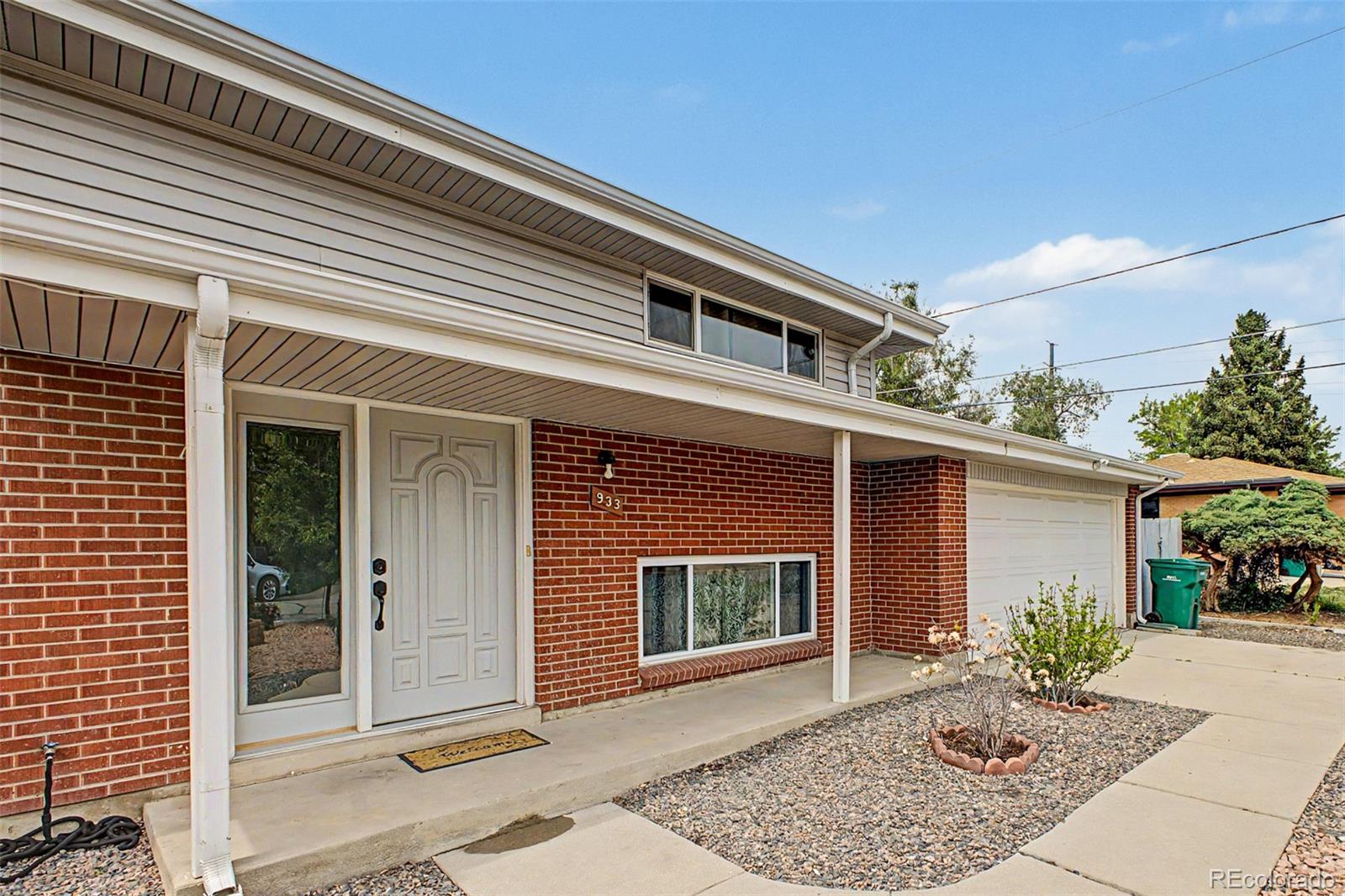 MLS Image #8 for 933  newcombe street,lakewood, Colorado