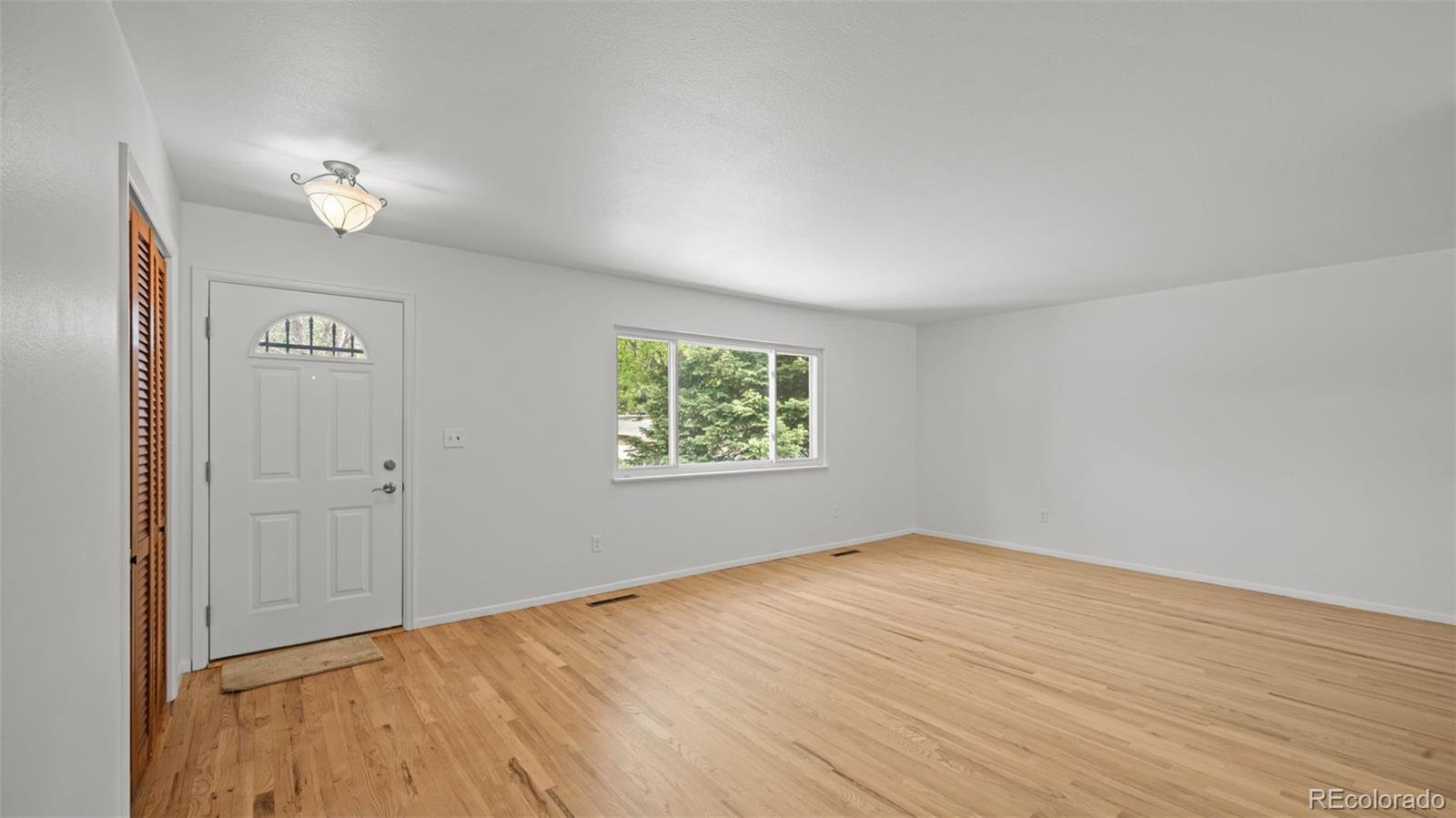 MLS Image #13 for 2406 n circle drive,colorado springs, Colorado