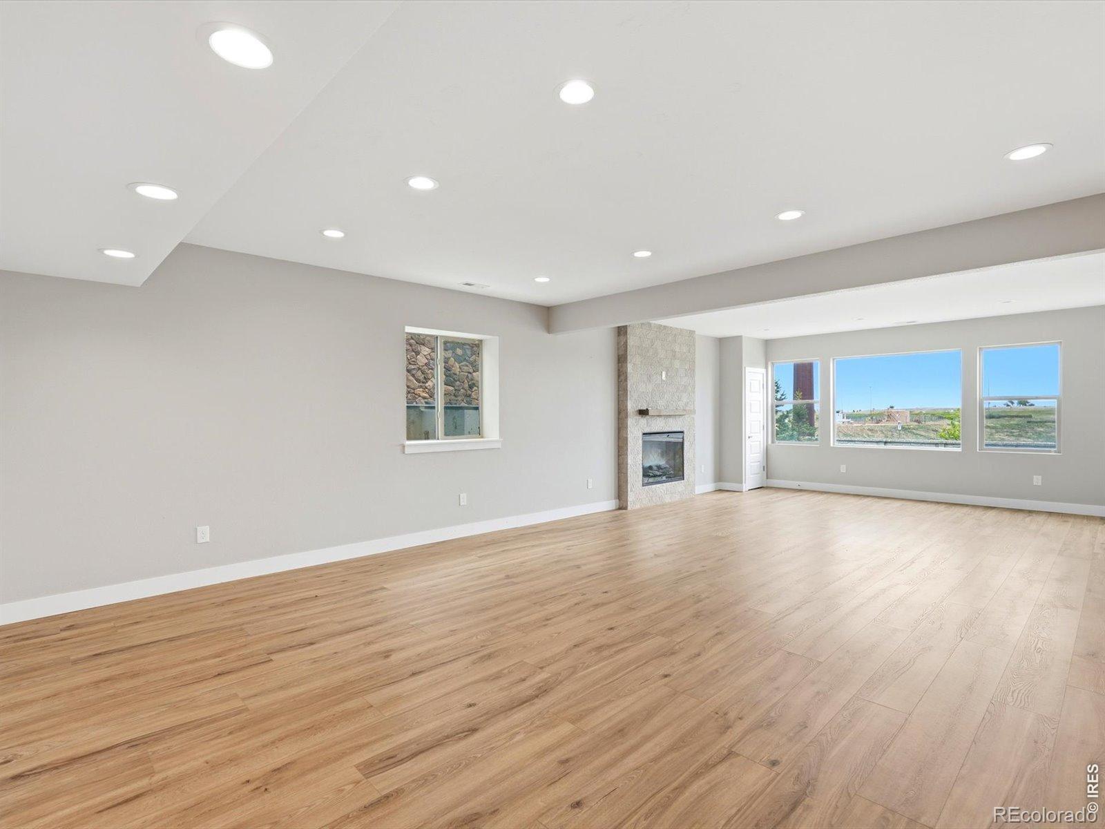 MLS Image #38 for 3012  yale drive,broomfield, Colorado