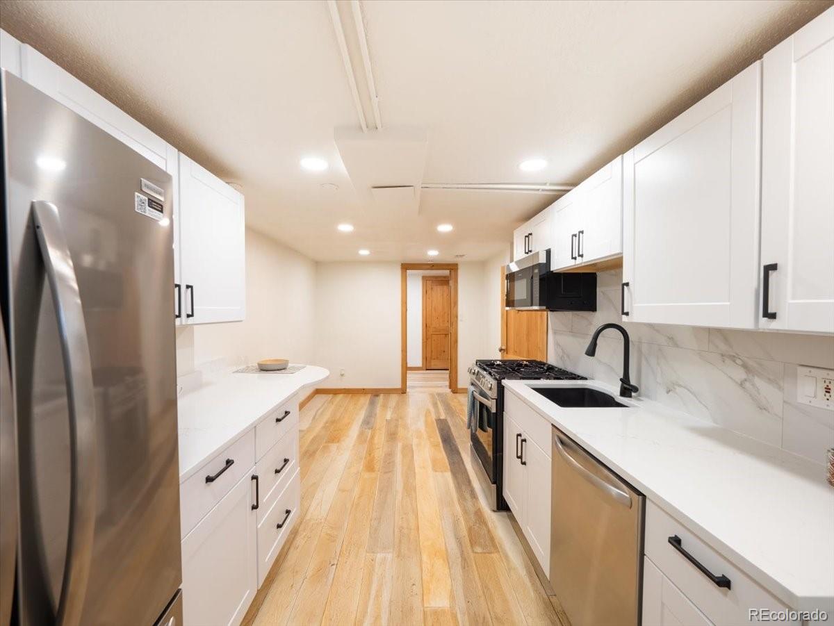 MLS Image #9 for 5012 w 36th avenue,denver, Colorado
