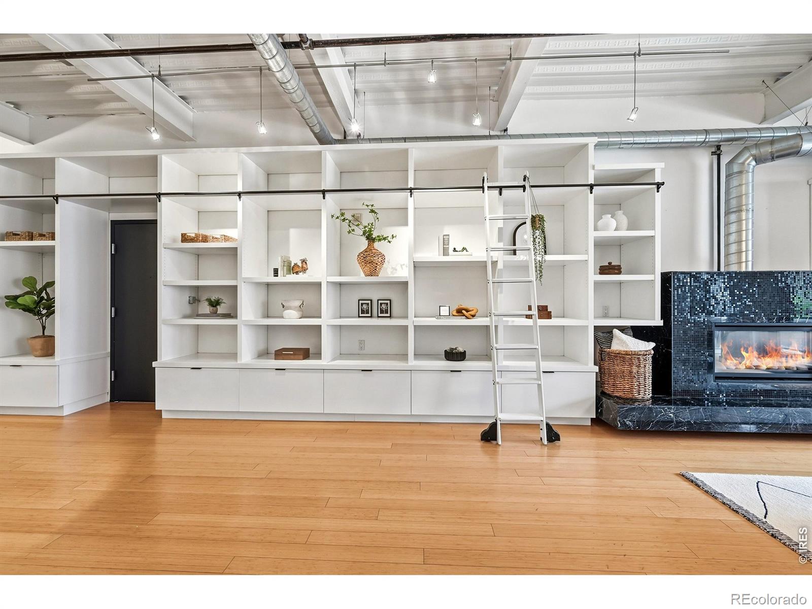 MLS Image #11 for 1360  walnut street,boulder, Colorado