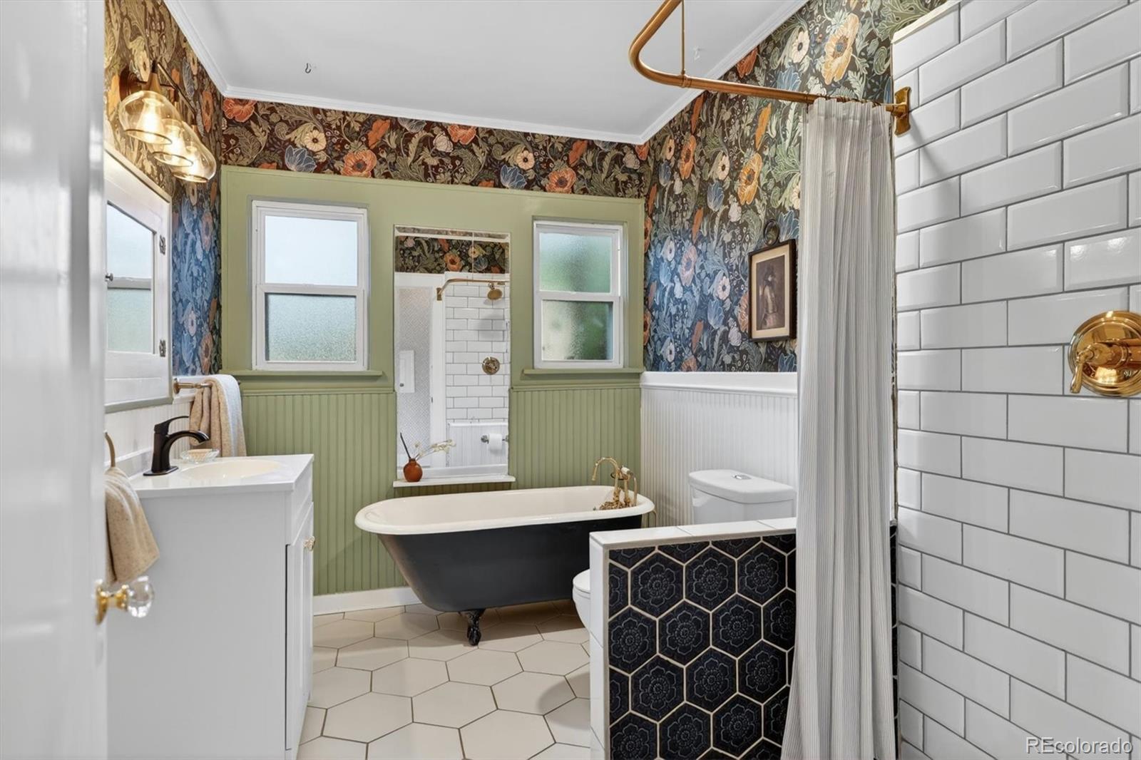 MLS Image #21 for 1401  ash street,denver, Colorado