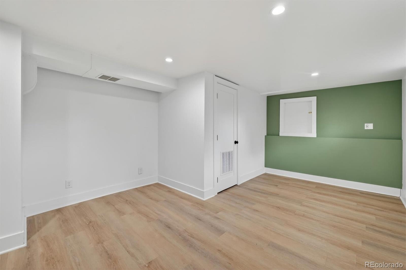 MLS Image #28 for 1401  ash street,denver, Colorado