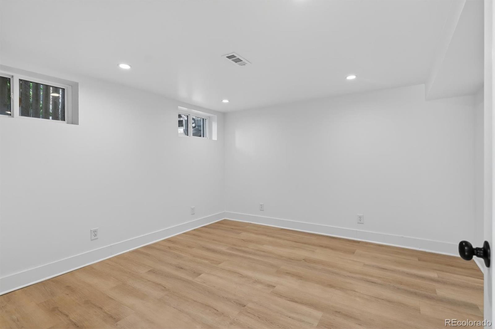 MLS Image #34 for 1401  ash street,denver, Colorado