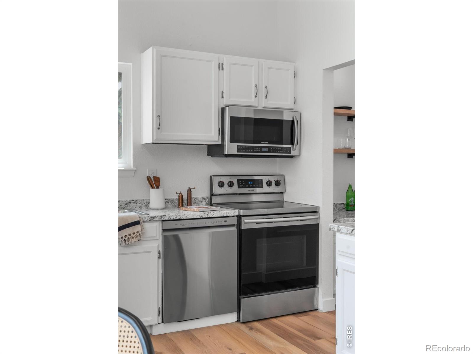 MLS Image #11 for 635 s joplin street,aurora, Colorado