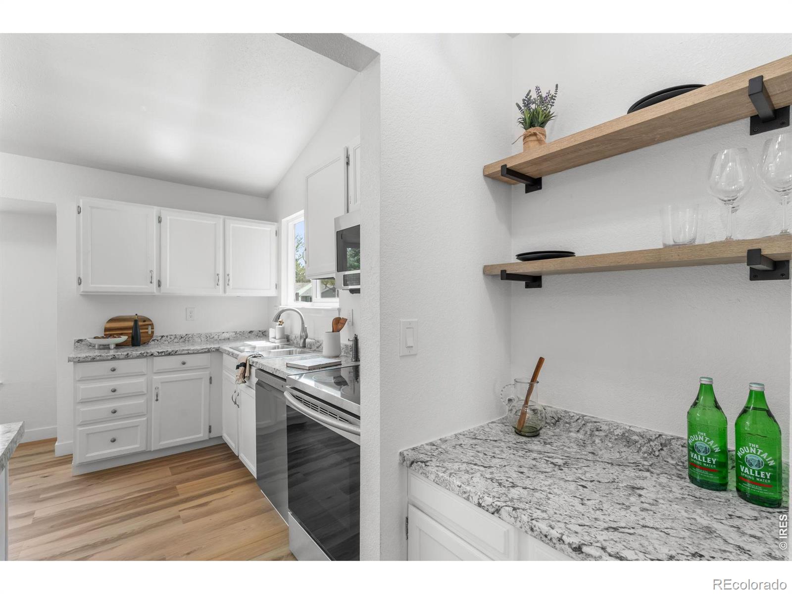 MLS Image #12 for 635 s joplin street,aurora, Colorado