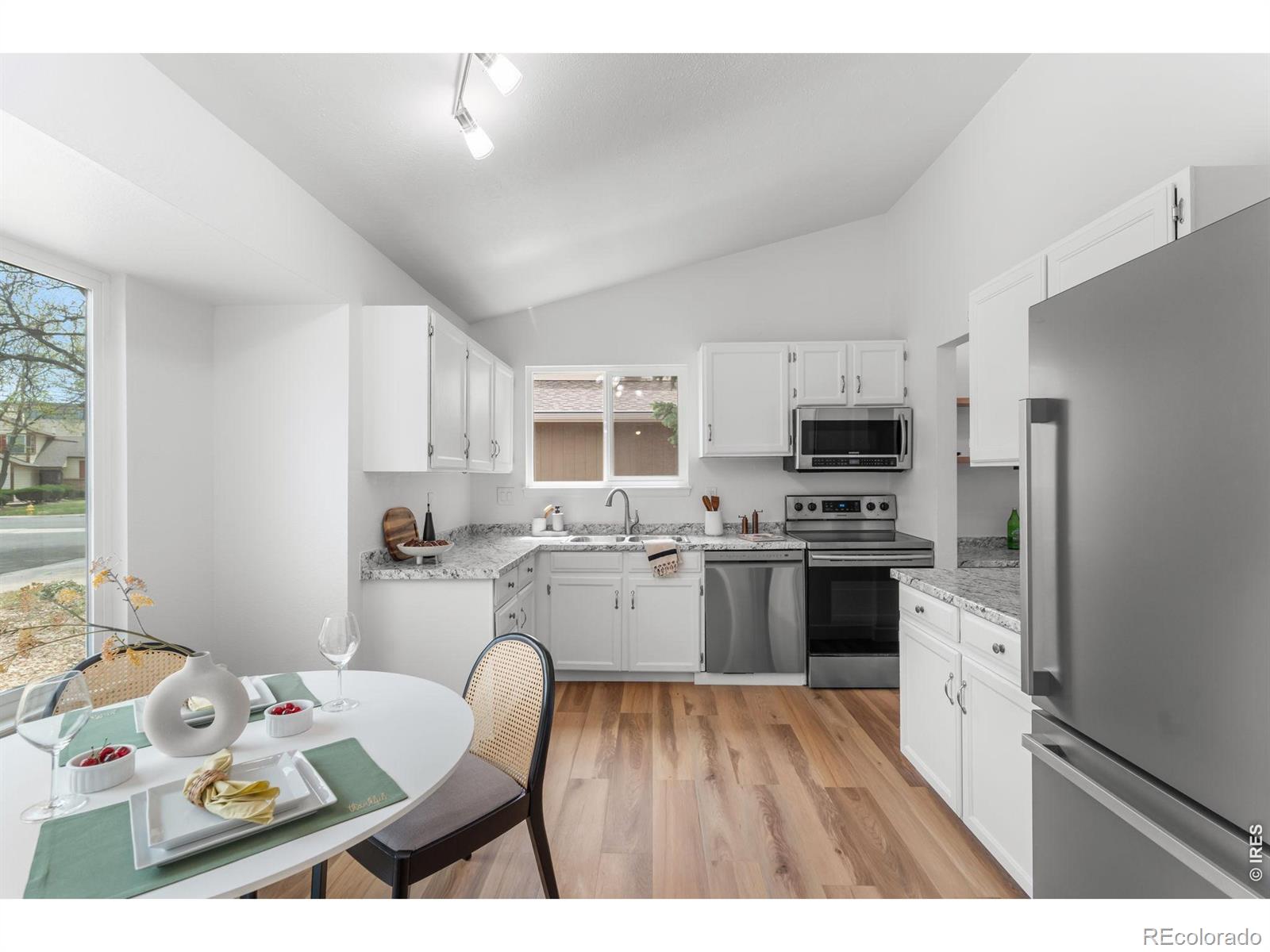 MLS Image #6 for 635 s joplin street,aurora, Colorado