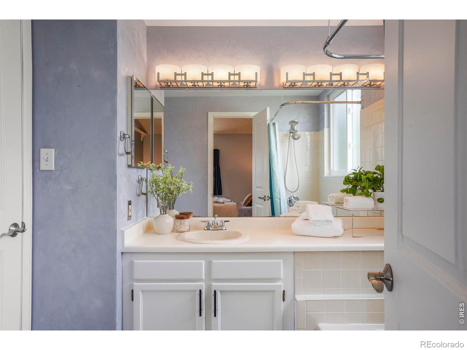 MLS Image #10 for 2460  sunset drive,longmont, Colorado