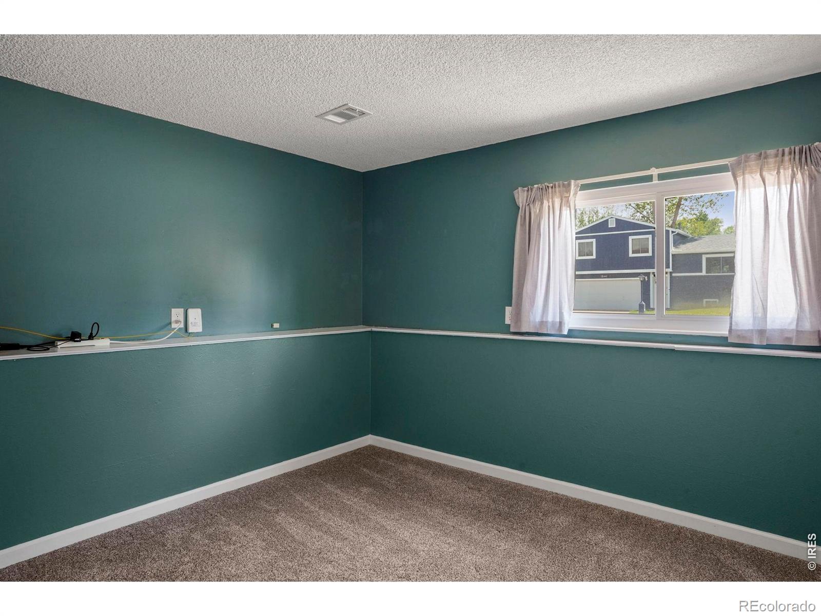 MLS Image #18 for 2460  sunset drive,longmont, Colorado