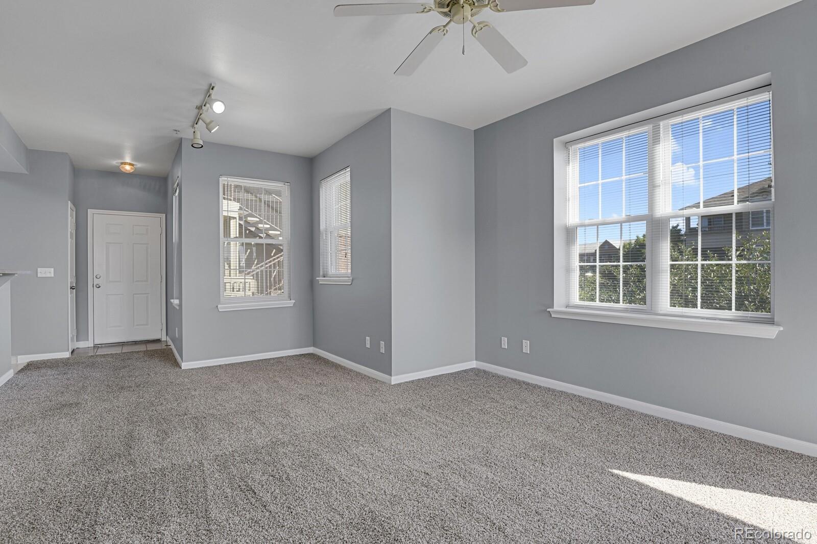 MLS Image #4 for 12926  ironstone way,parker, Colorado