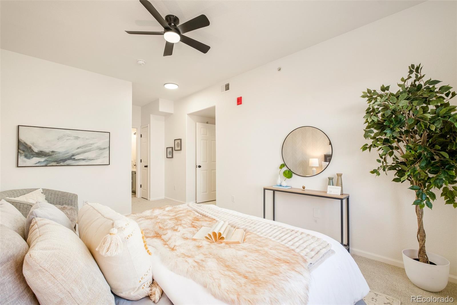 MLS Image #12 for 15700 e jamison drive,englewood, Colorado