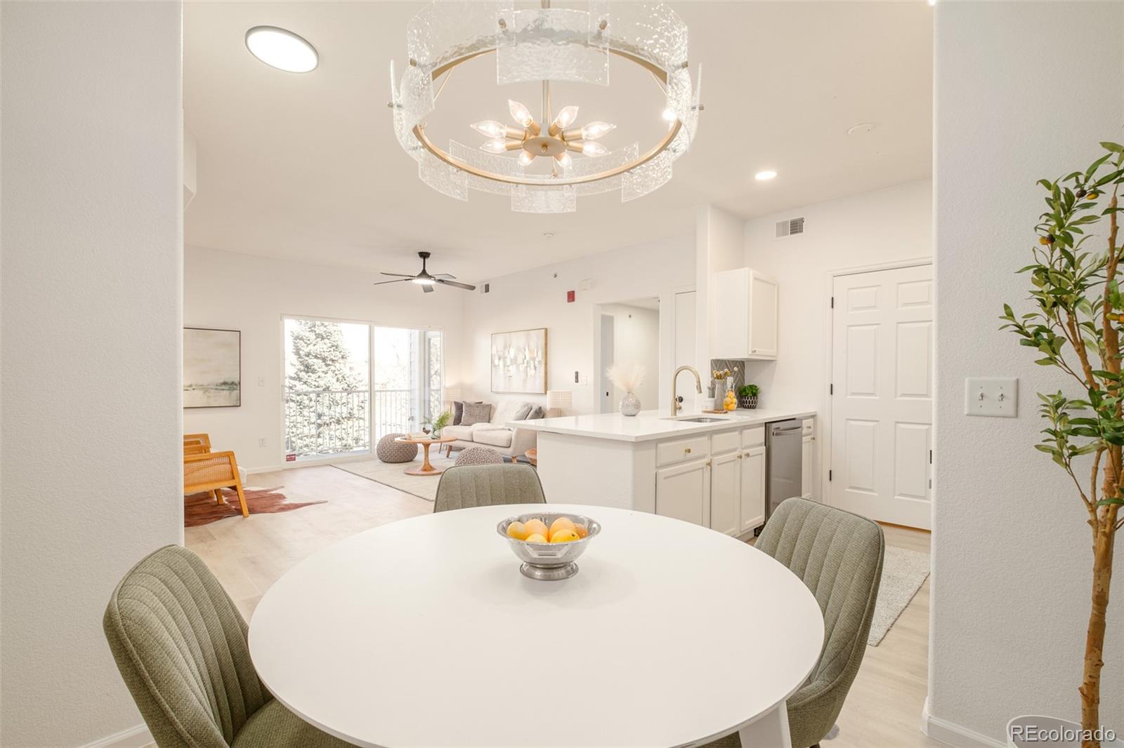 MLS Image #4 for 15700 e jamison drive,englewood, Colorado