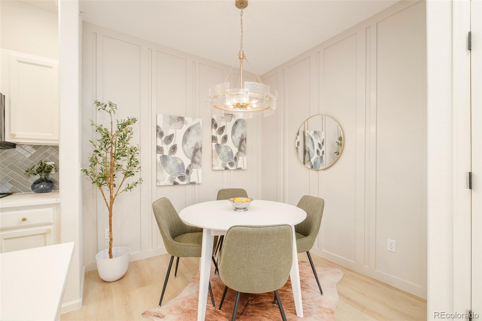 MLS Image #5 for 15700 e jamison drive,englewood, Colorado