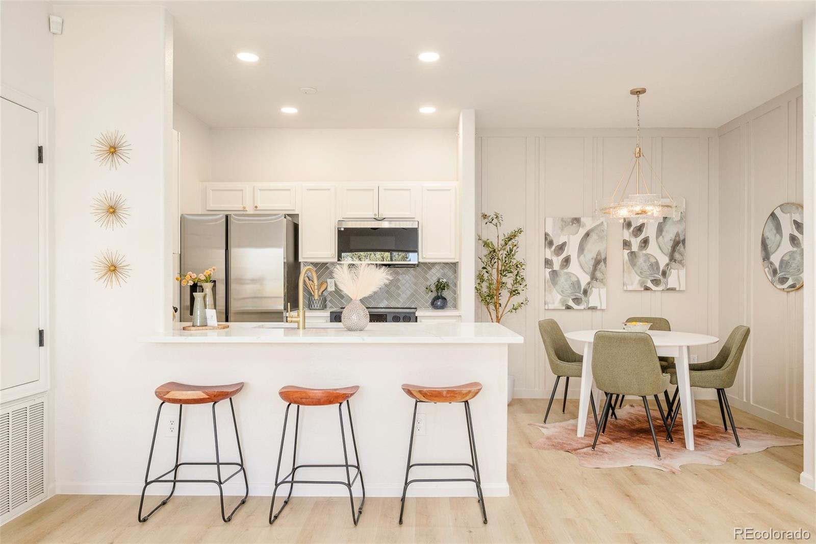 MLS Image #7 for 15700 e jamison drive,englewood, Colorado