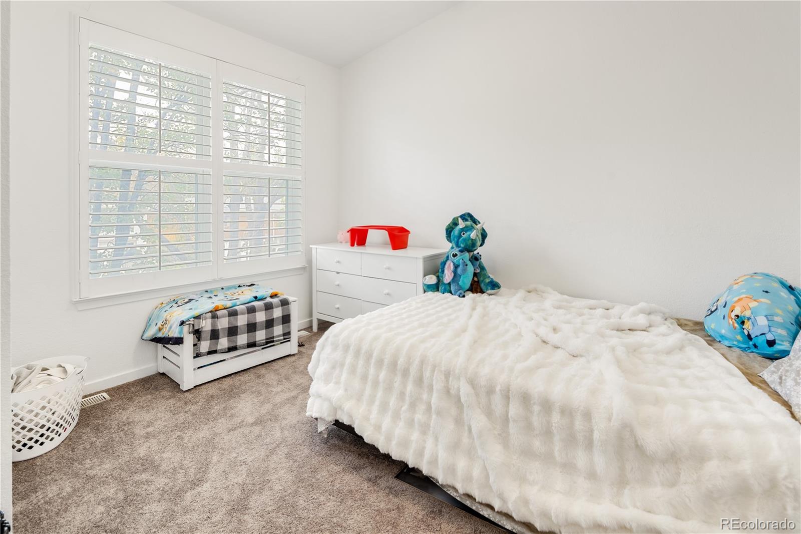 MLS Image #24 for 17 s harrison street,denver, Colorado