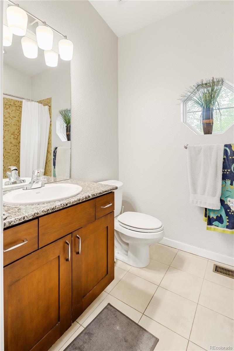 MLS Image #27 for 17 s harrison street,denver, Colorado