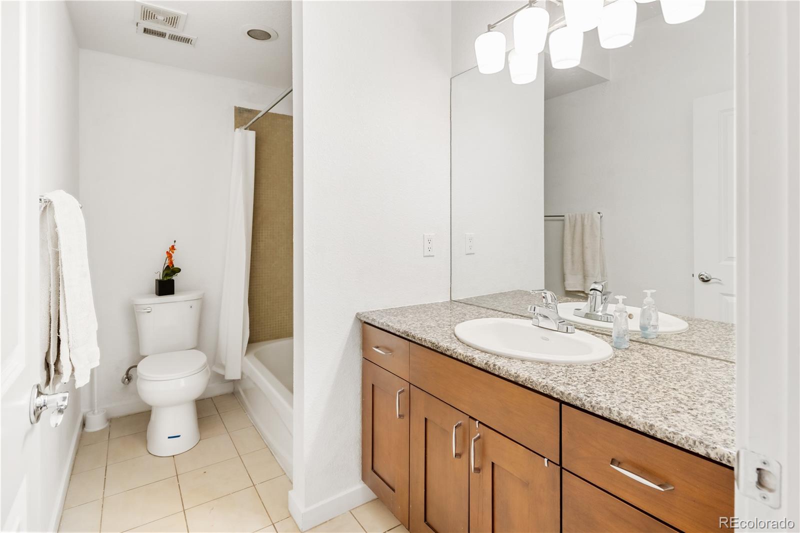 MLS Image #35 for 17 s harrison street,denver, Colorado