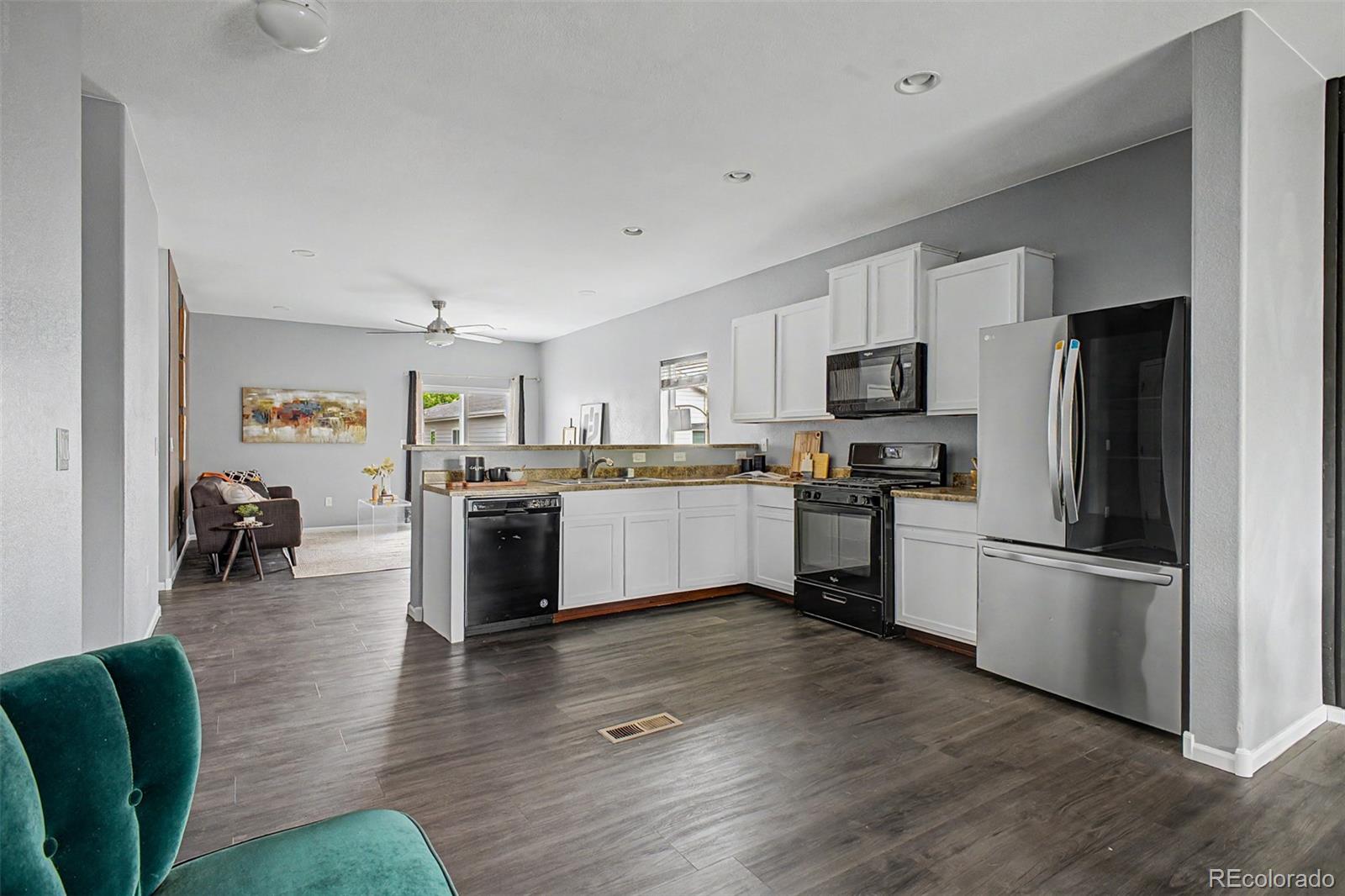 MLS Image #10 for 575  solano drive,lochbuie, Colorado
