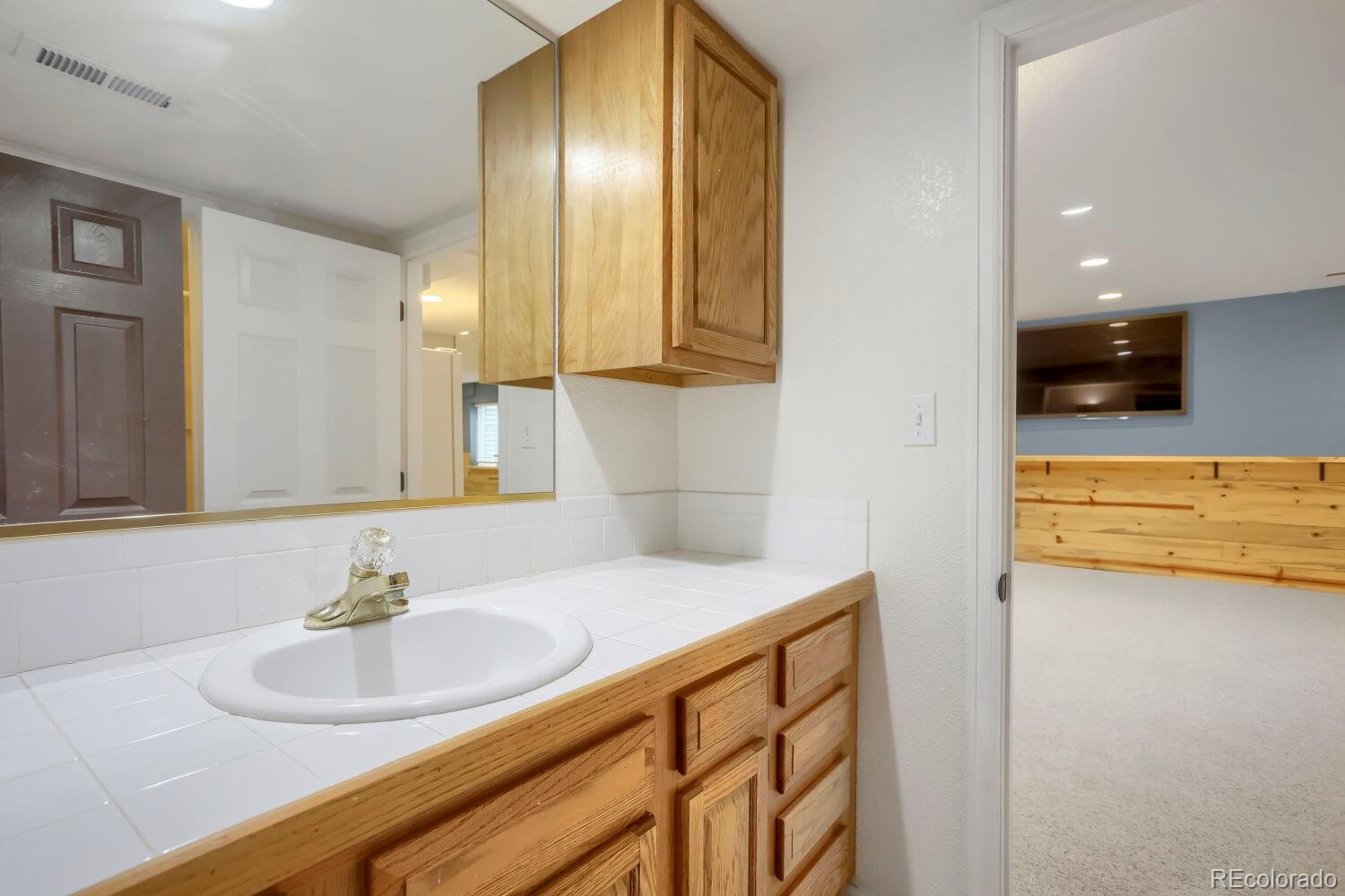 MLS Image #15 for 13489  lafayette street,thornton, Colorado