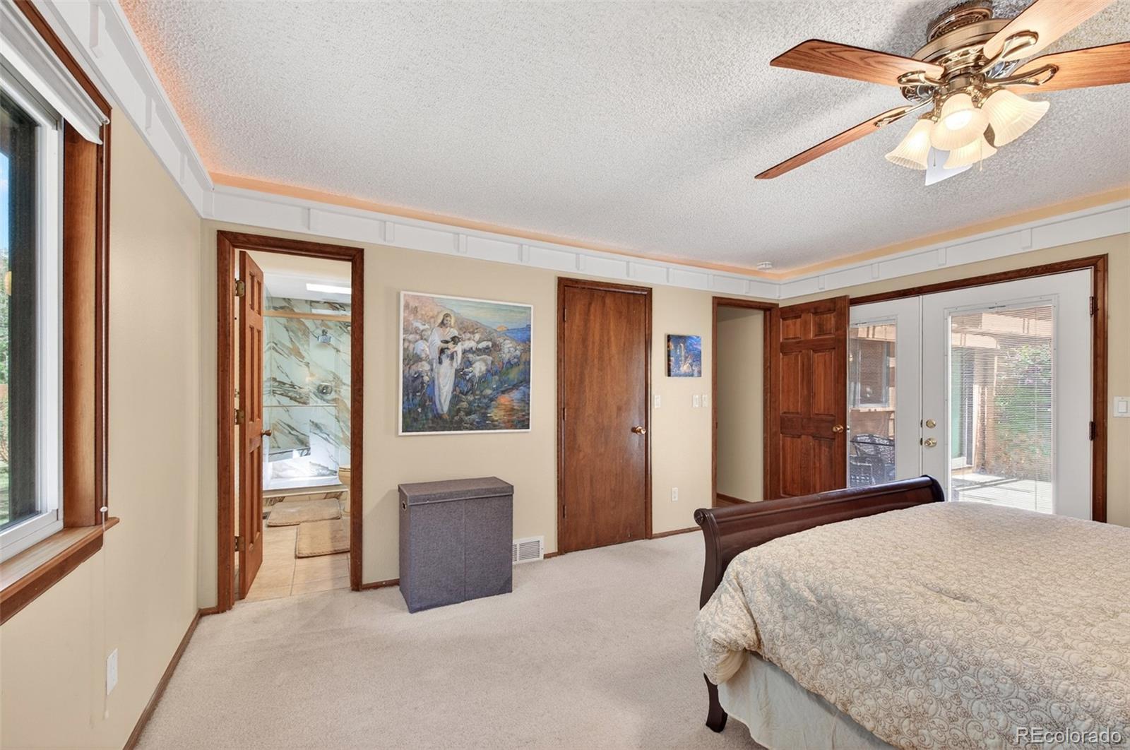 MLS Image #18 for 43 s eagle circle,aurora, Colorado