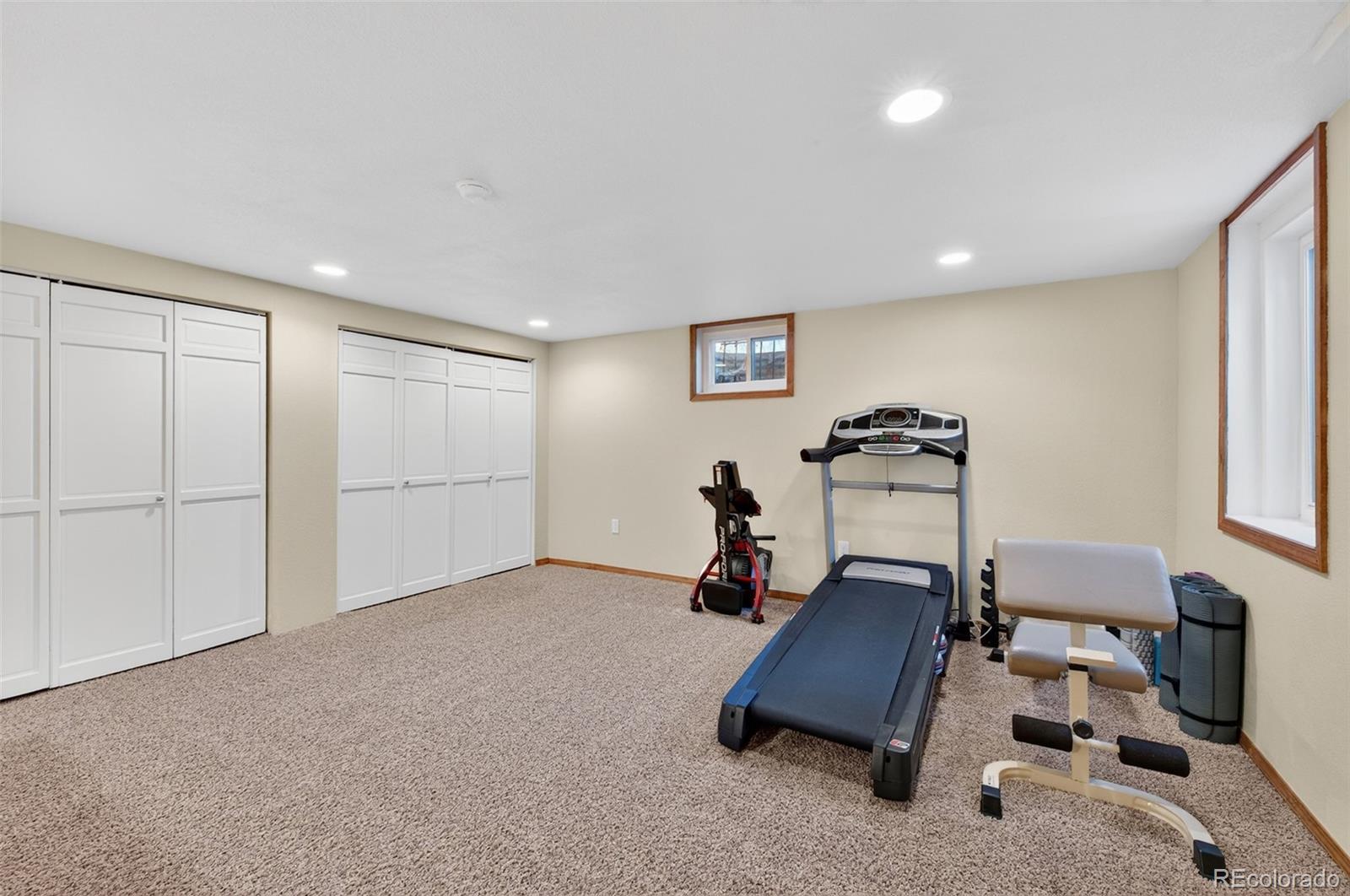 MLS Image #28 for 43 s eagle circle,aurora, Colorado