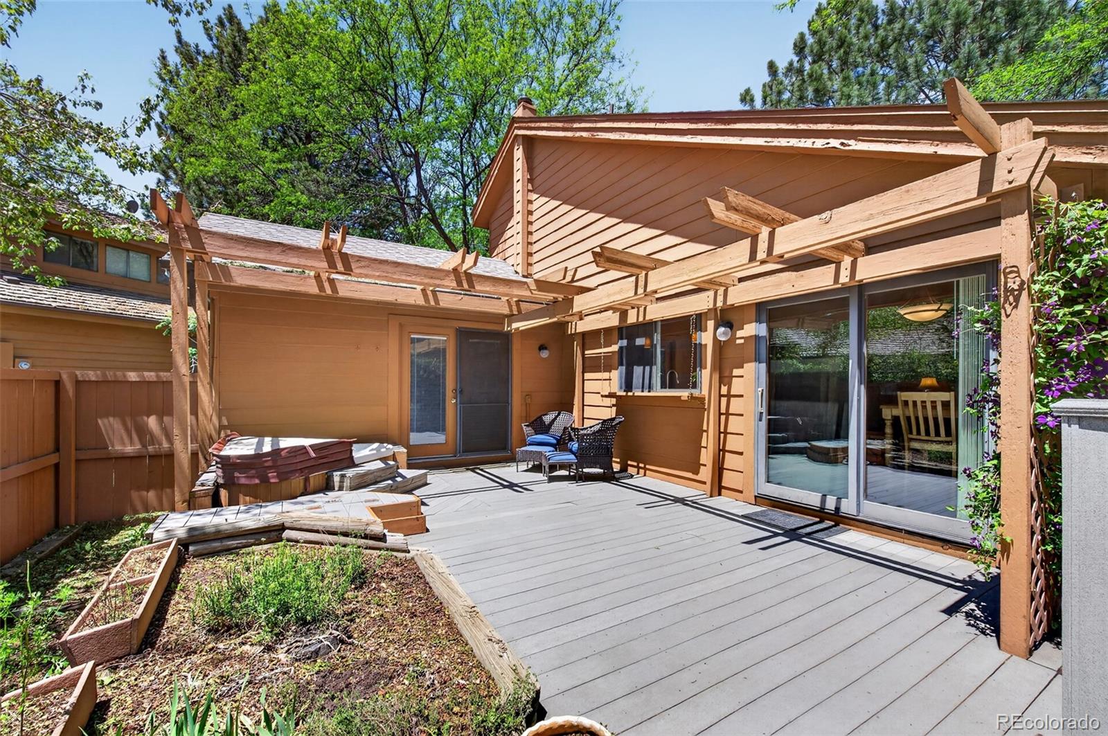 MLS Image #33 for 43 s eagle circle,aurora, Colorado