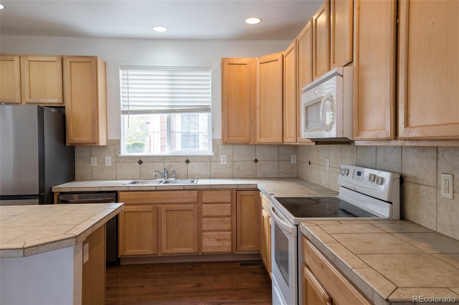 MLS Image #5 for 13347  glacier rim trail,broomfield, Colorado