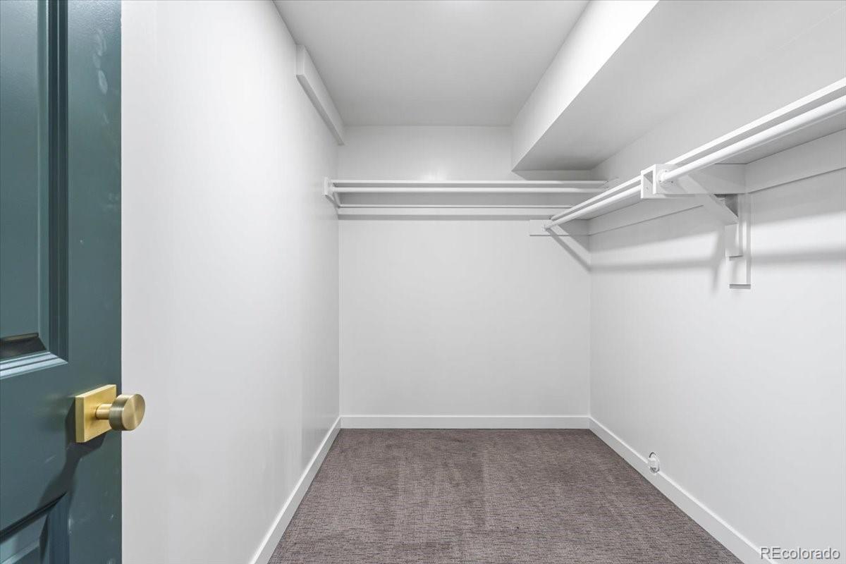 MLS Image #21 for 3385 n kearney street,denver, Colorado