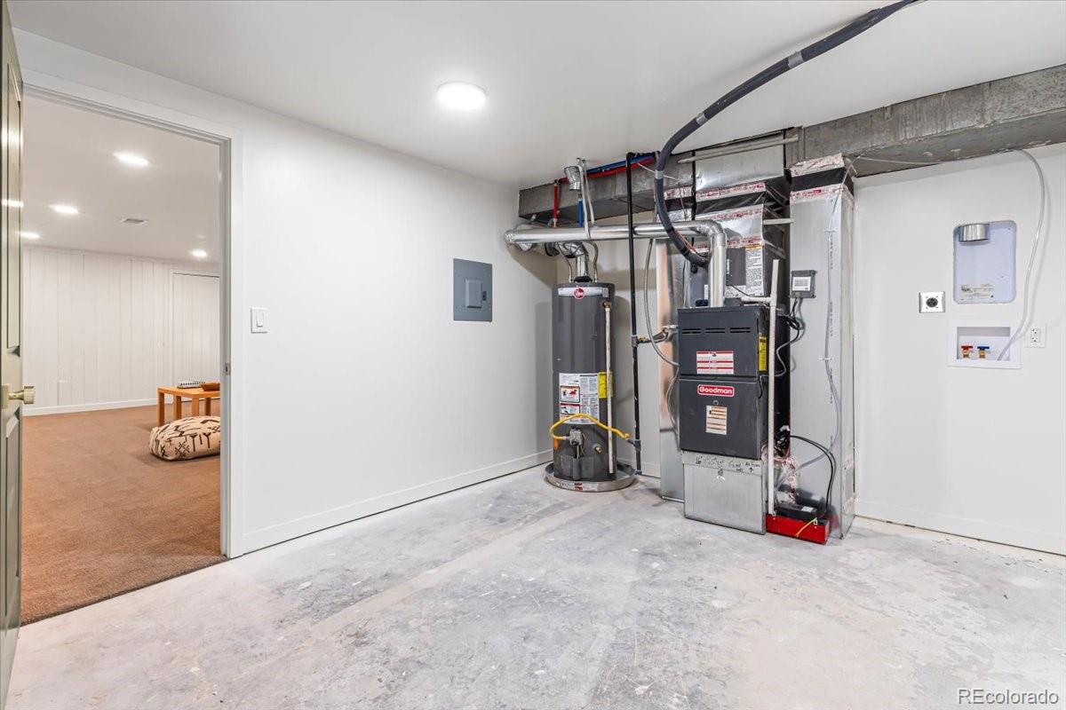 MLS Image #24 for 3385 n kearney street,denver, Colorado