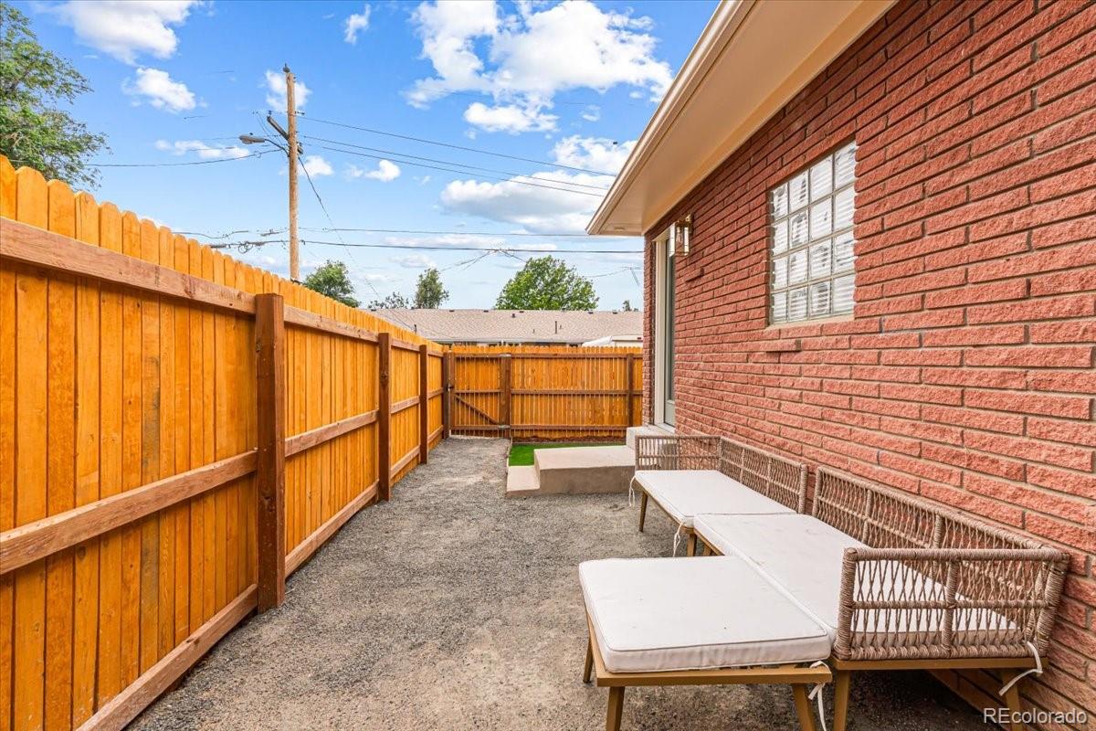 MLS Image #26 for 3385 n kearney street,denver, Colorado