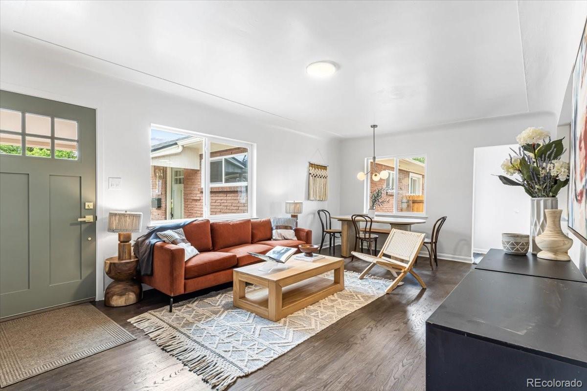 MLS Image #6 for 3385 n kearney street,denver, Colorado