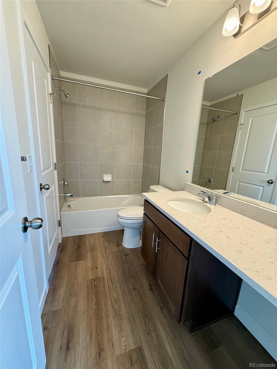MLS Image #18 for 767 n clubview street,watkins, Colorado