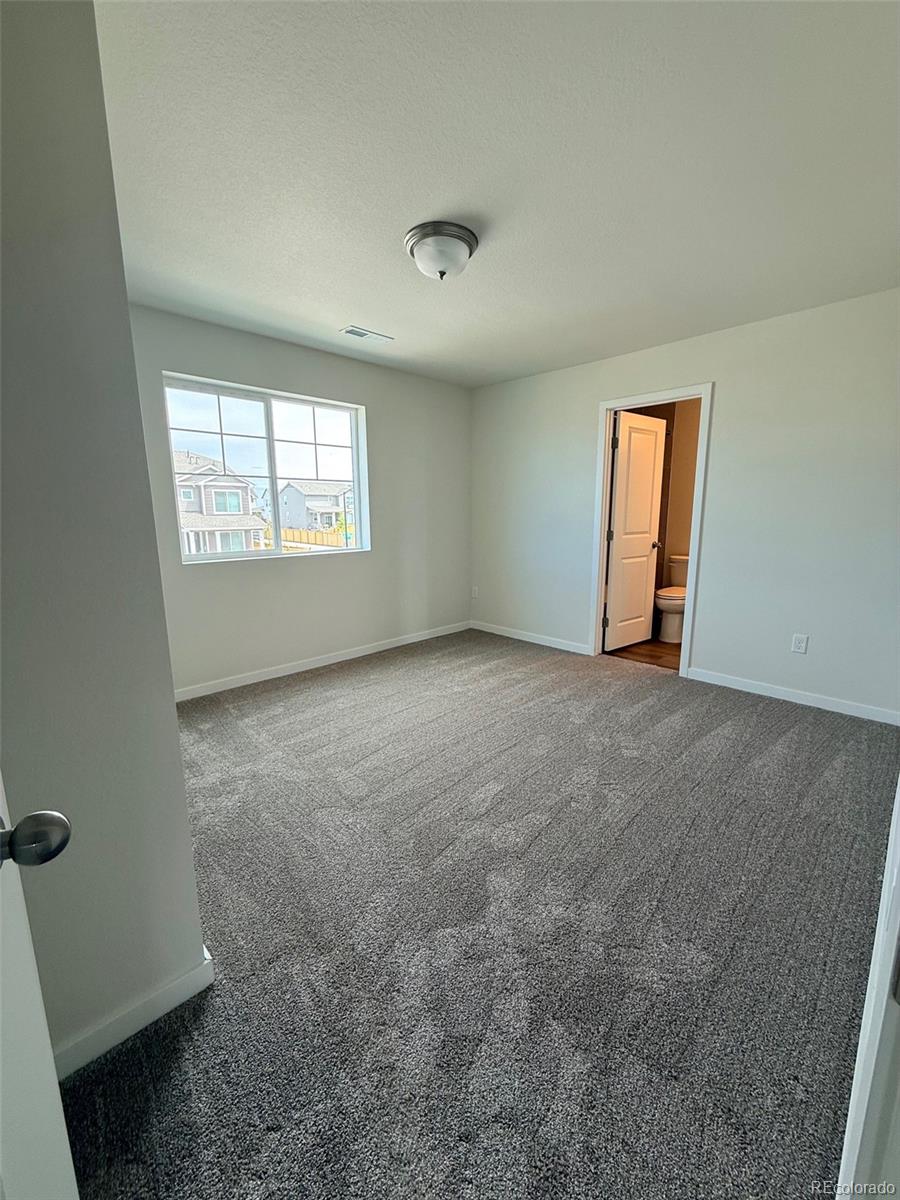 MLS Image #19 for 767 n clubview street,watkins, Colorado