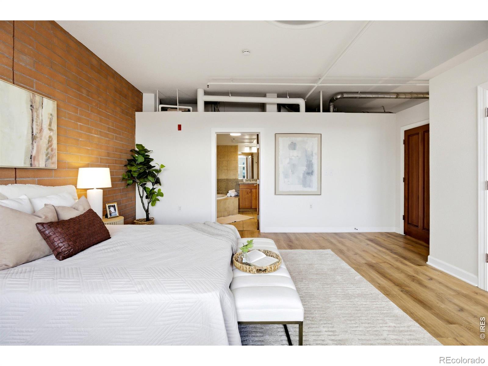 MLS Image #13 for 2245  blake street,denver, Colorado