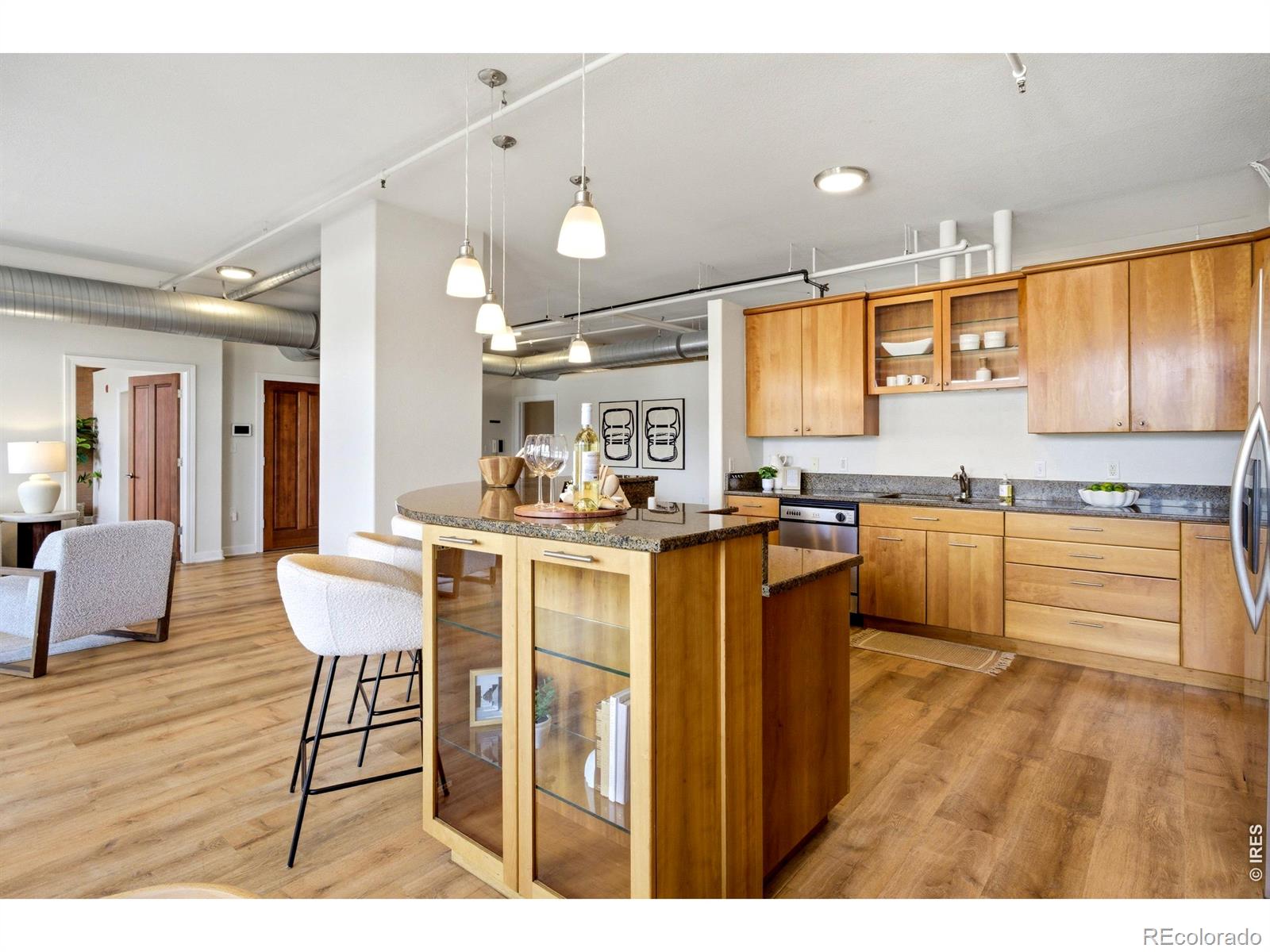 MLS Image #7 for 2245  blake street,denver, Colorado