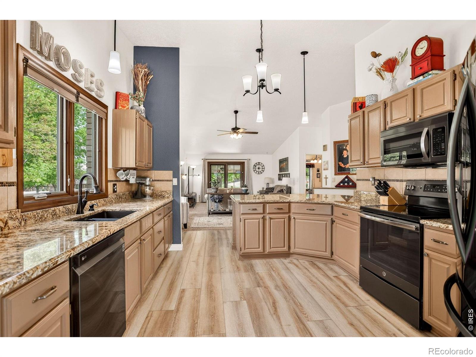 MLS Image #5 for 4070 w 11th street,greeley, Colorado