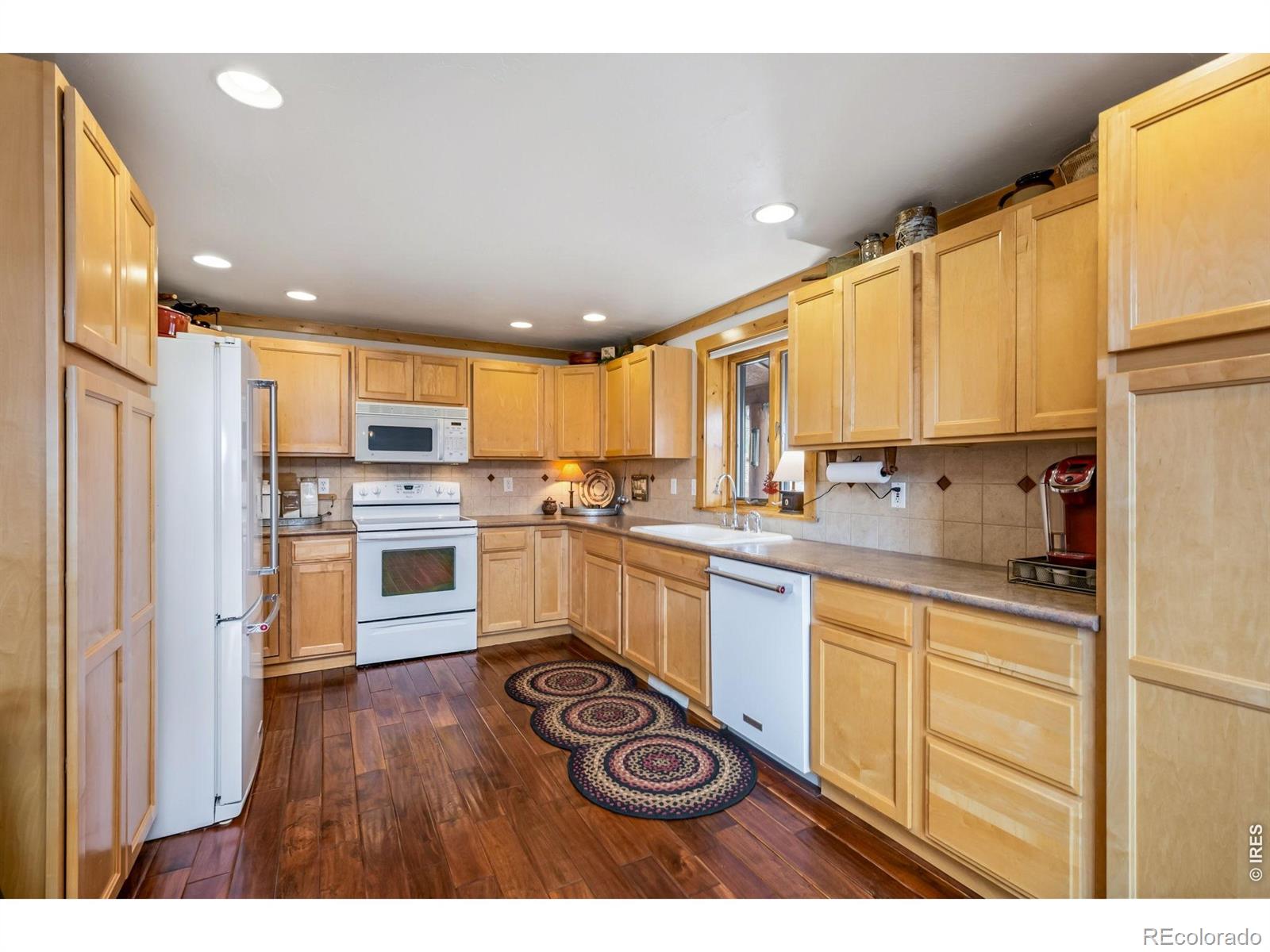 MLS Image #10 for 171  critter court,livermore, Colorado