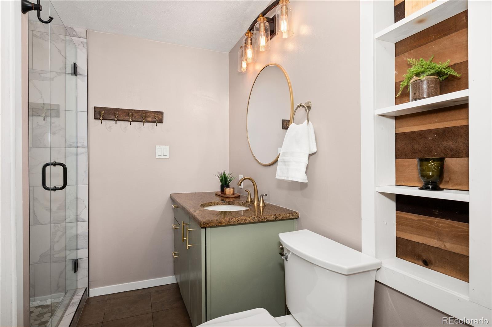 MLS Image #20 for 1475 s hudson street,denver, Colorado
