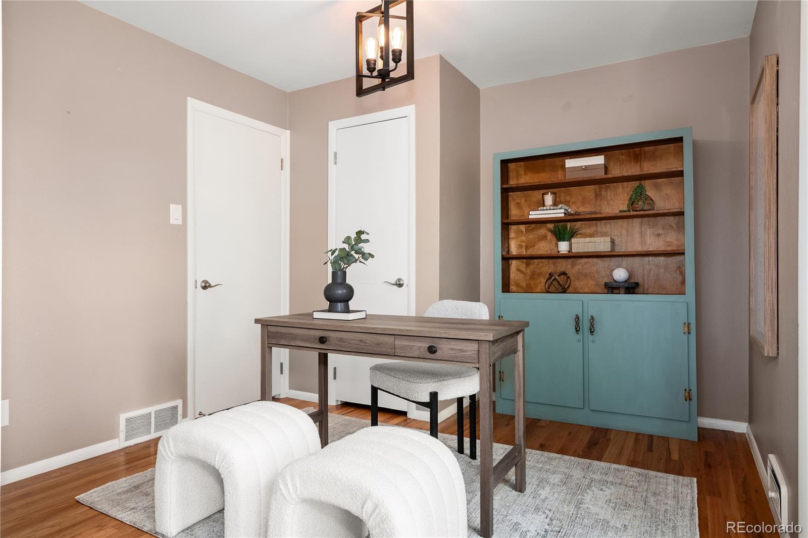 MLS Image #7 for 1475 s hudson street,denver, Colorado