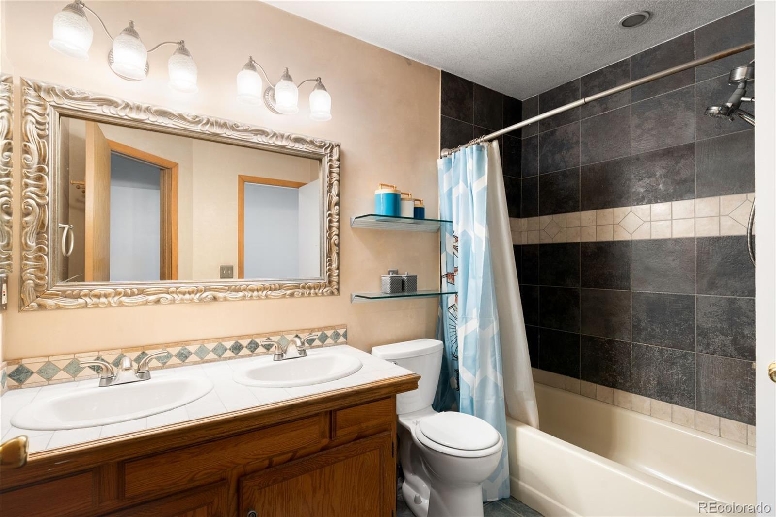 MLS Image #15 for 11995 e kepner drive ,aurora, Colorado