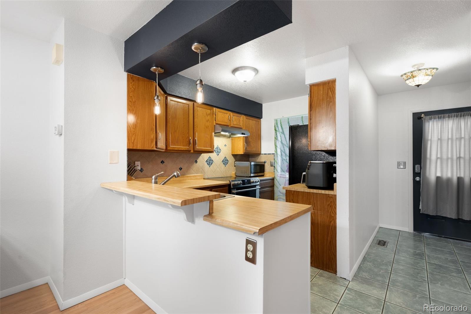 MLS Image #8 for 11995 e kepner drive ,aurora, Colorado