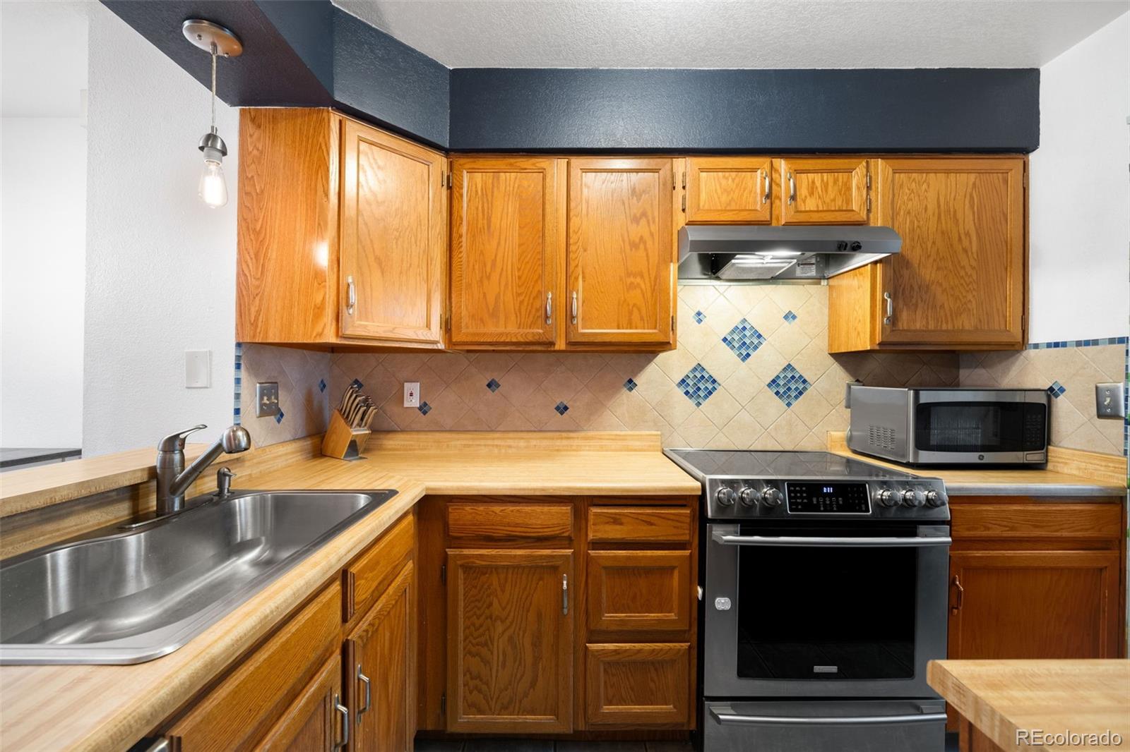 MLS Image #9 for 11995 e kepner drive ,aurora, Colorado