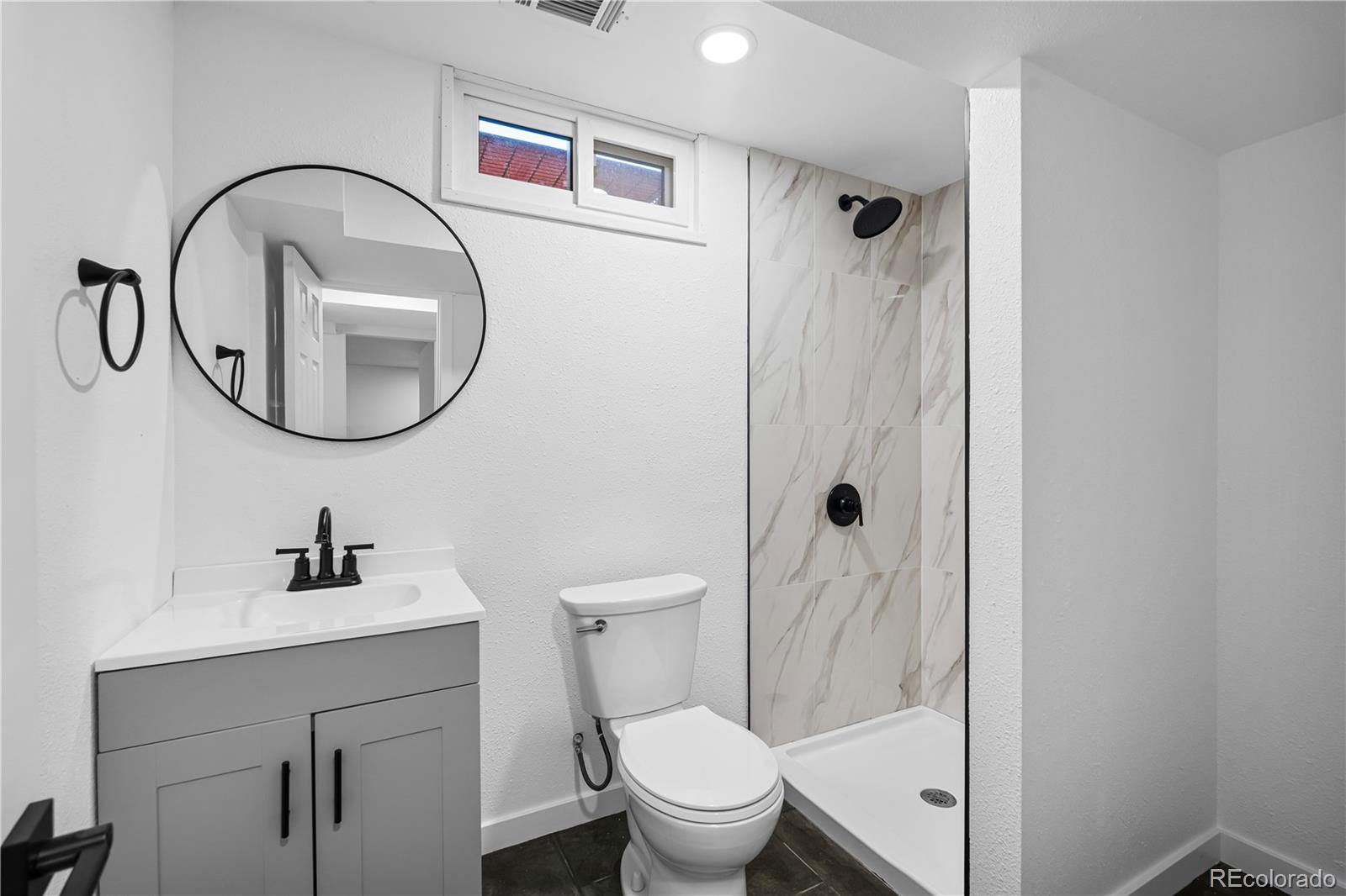 MLS Image #17 for 3541 n monaco parkway,denver, Colorado