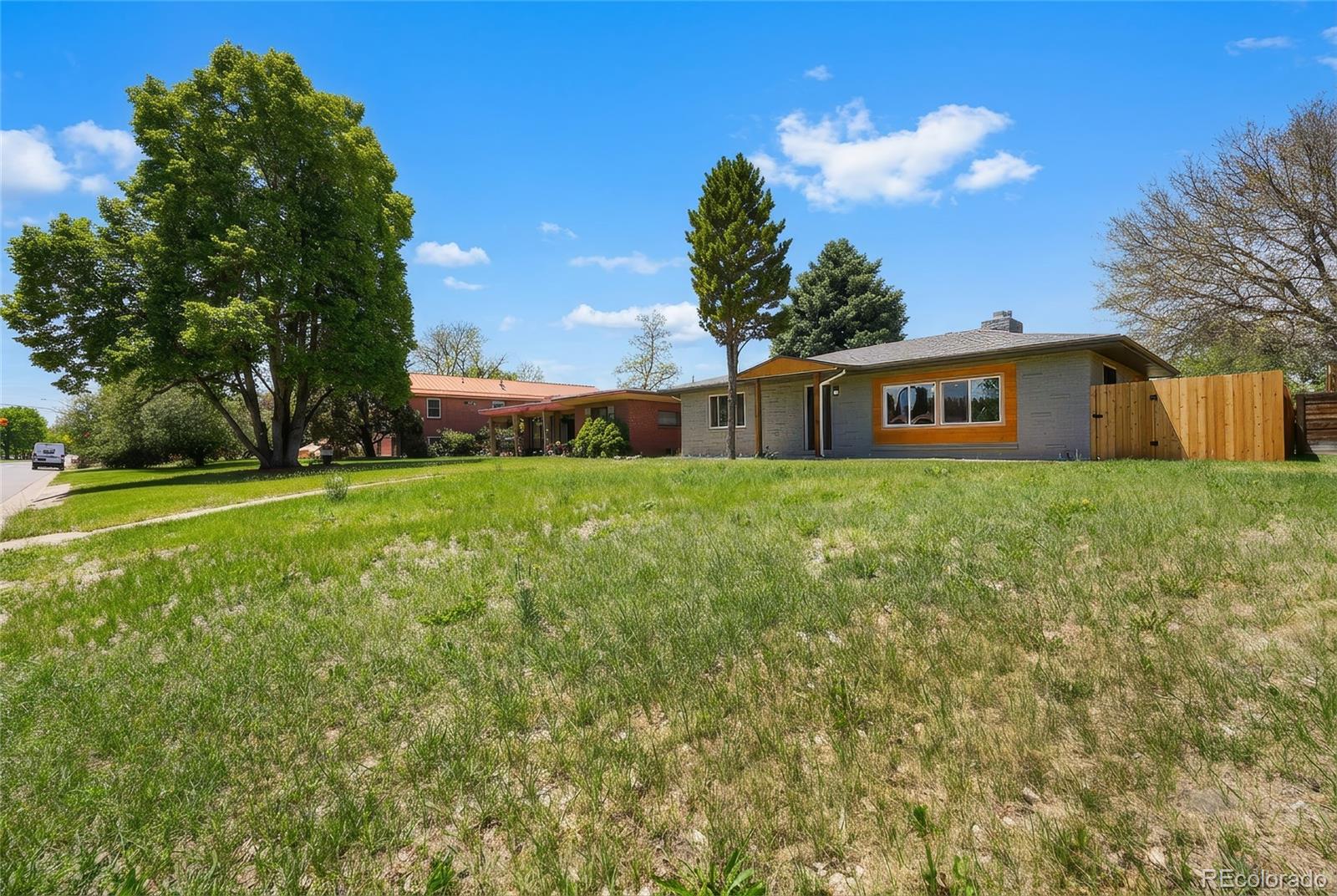 MLS Image #28 for 3541 n monaco parkway,denver, Colorado