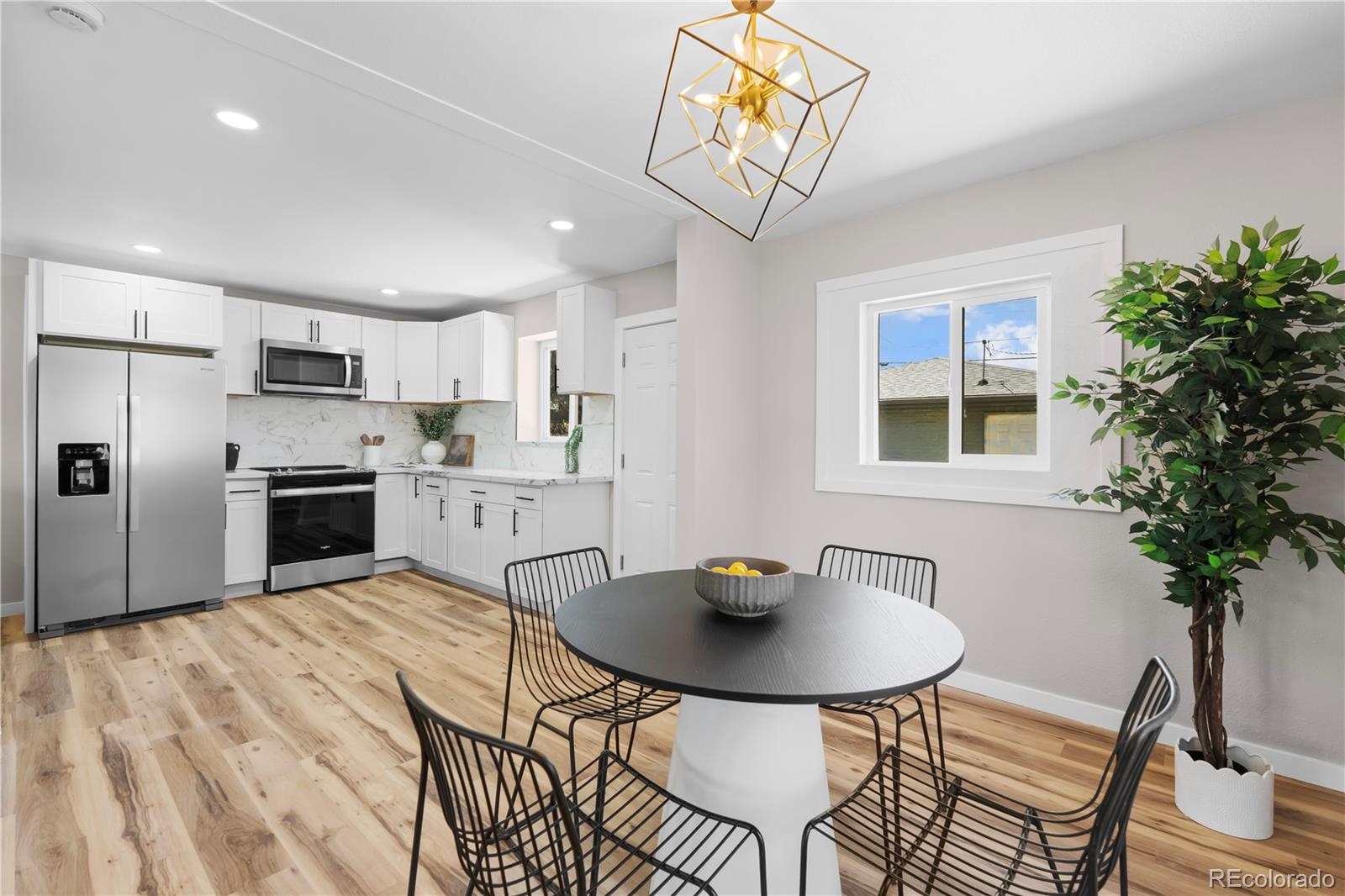 MLS Image #5 for 3541 n monaco parkway,denver, Colorado