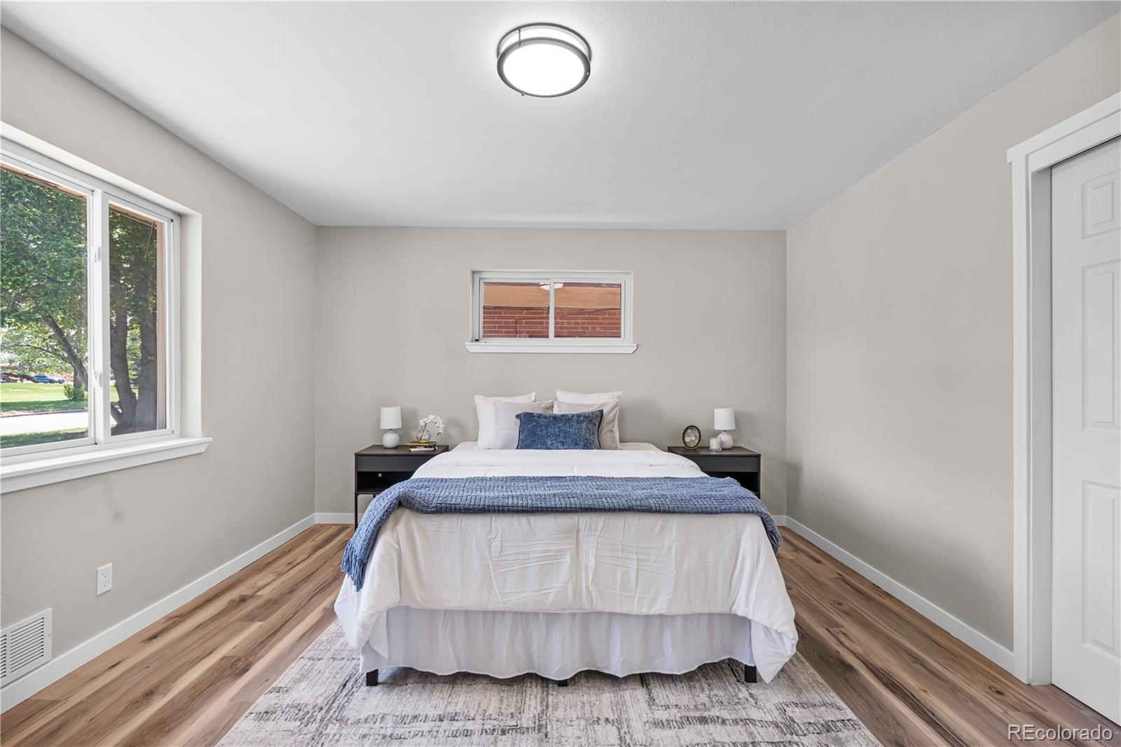 MLS Image #9 for 3541 n monaco parkway,denver, Colorado